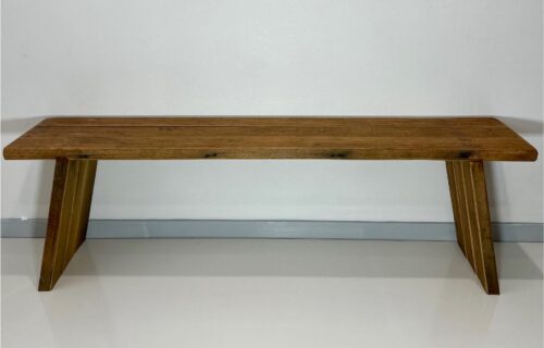 Light Wood Bench – Sleek and Modern Design - Image 2