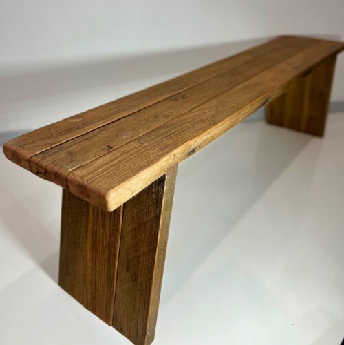 Light Wood Bench – Sleek and Modern Design - Image 4